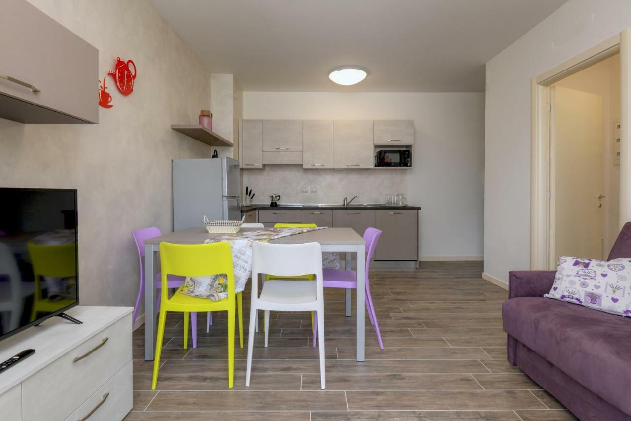 Corte Fasanella - Apartment Lilla Toscolano Maderno Bagian luar foto